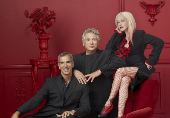 KINKY BOOTS. FULL OUT!