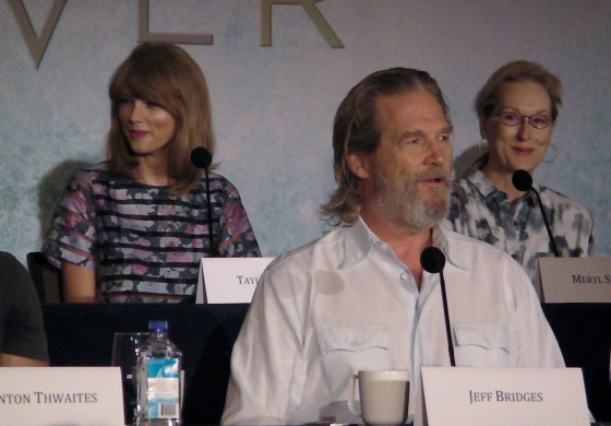 The Giver Red Carpet Coverage.