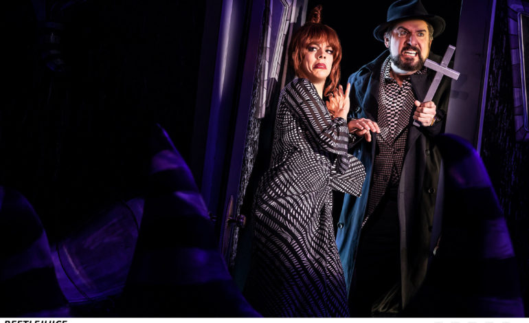 LESLIE KRITZER IS FABULOUS IN BEETLEJUICE!